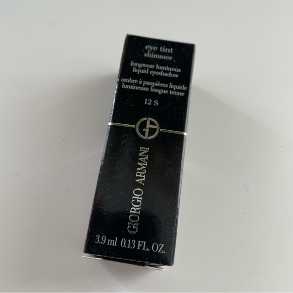 ARMANI BEAUTY Eye Tint Long-Lasting Liquid Eyeshadow in Shell - Picture 1 of 3